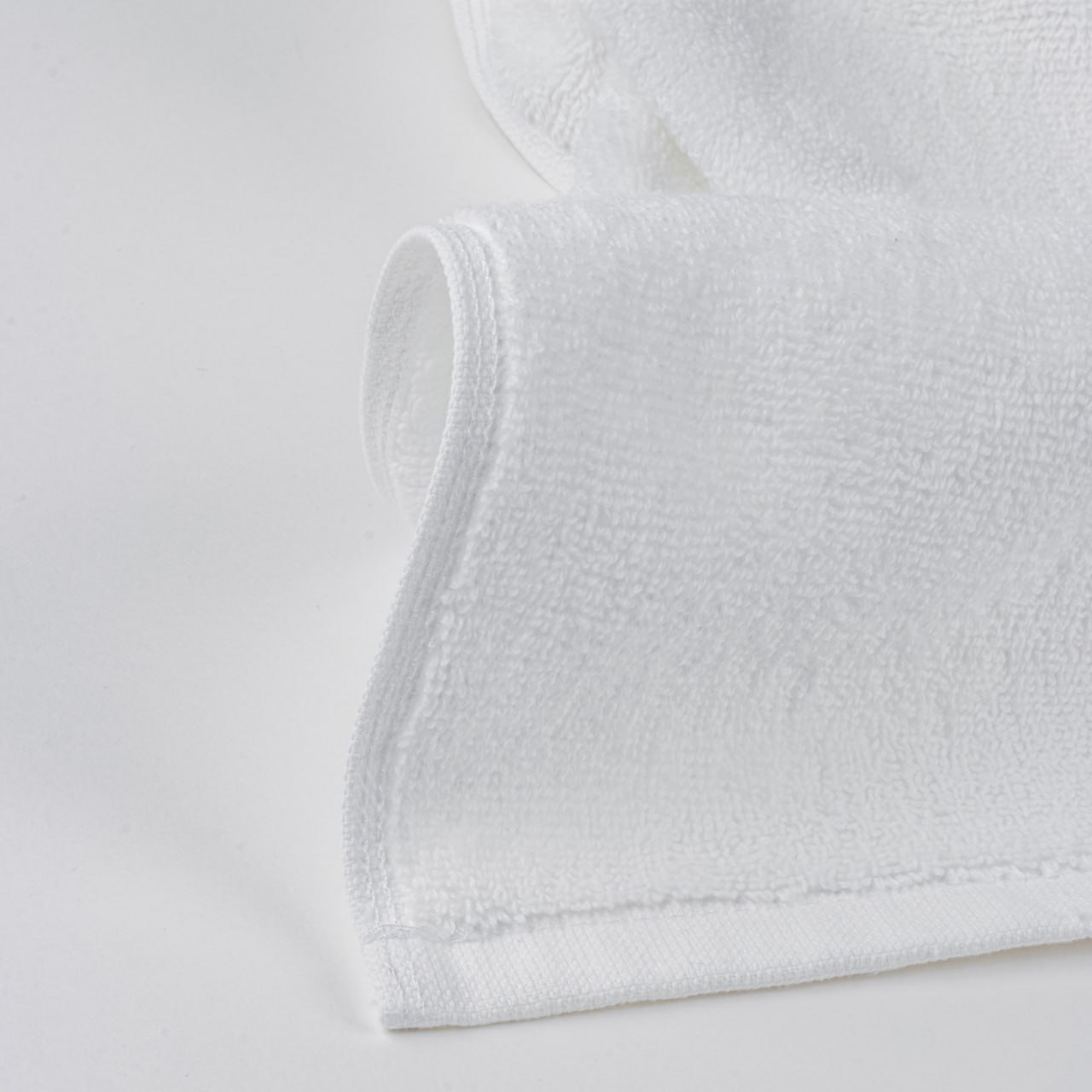 Рушник махровий ВІН САН без бордюра Узбекистан білий 50х90см 500г/м2_20/2